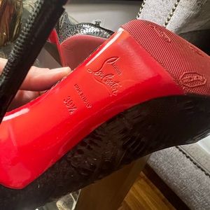 Christian Louboutin!! So Kate Size 9 1/2...